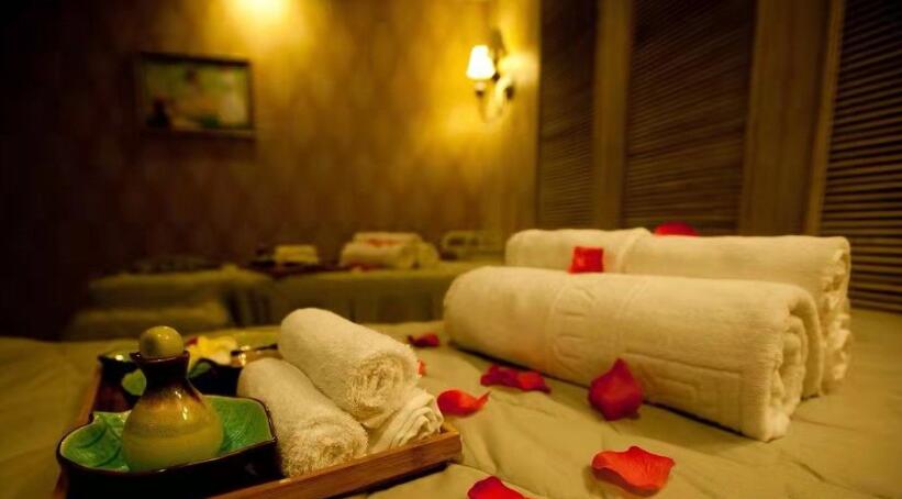 广州荔湾区高端水疗spa会馆就这样带着清风月静抚慰了光阴悲喜